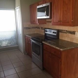 1609 Cumberland Trl - Photo 5 of 24