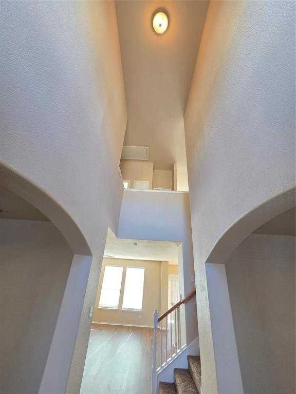 7720 Labrador Dr - Photo 6 of 40