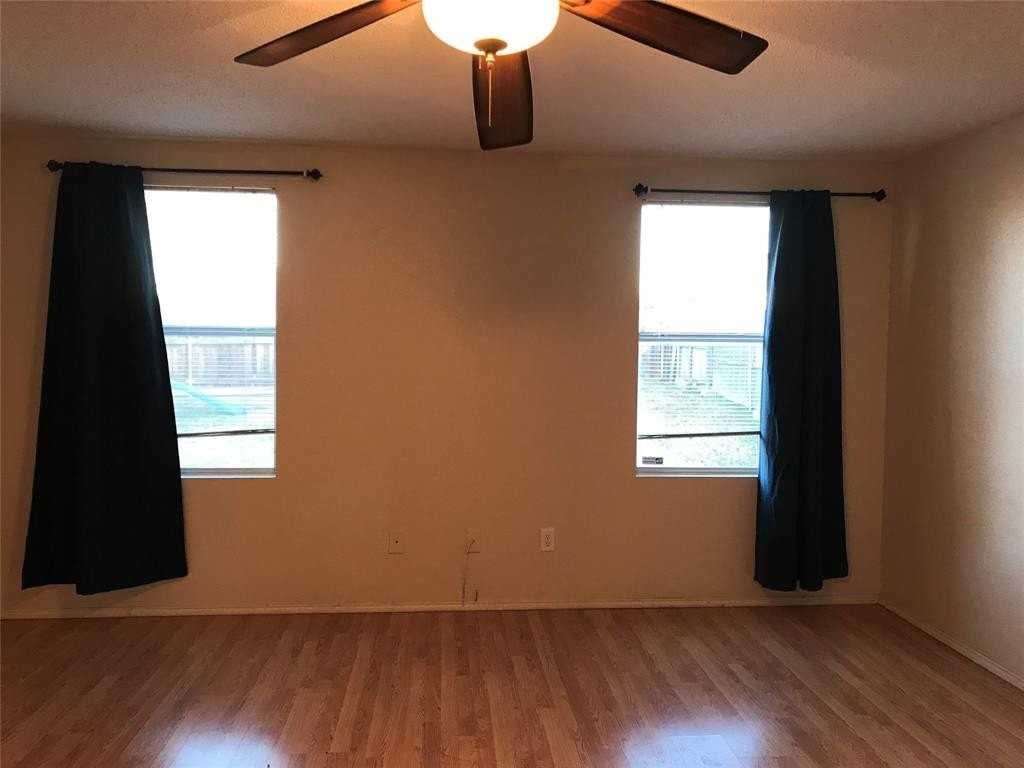 2613 Misty Harbor Dr - Photo 5 of 23