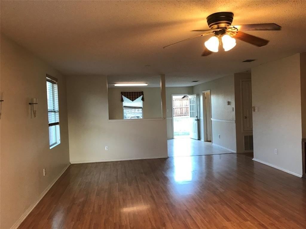 2613 Misty Harbor Dr - Photo 6 of 23