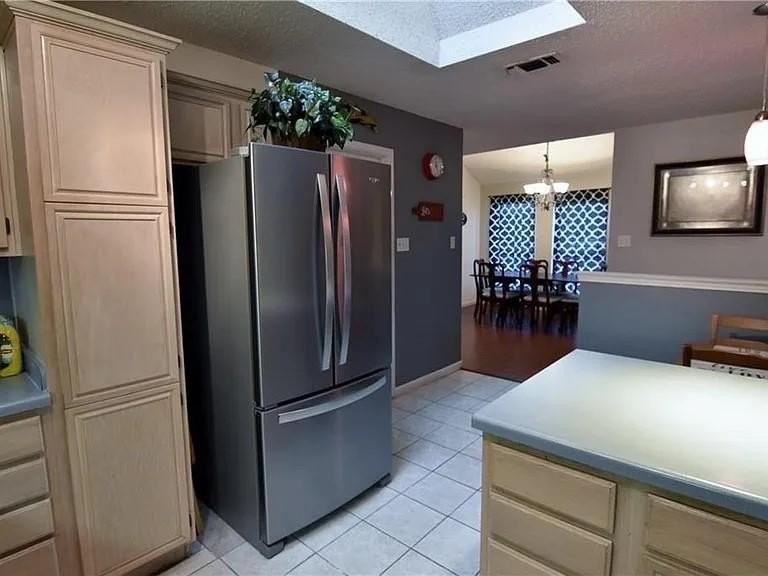 6323 Brookbriar Ct - Photo 6 of 36