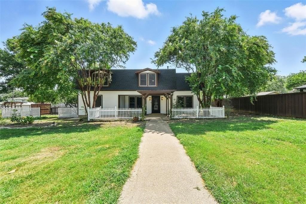 1323 Dublin St - Photo 2 of 16