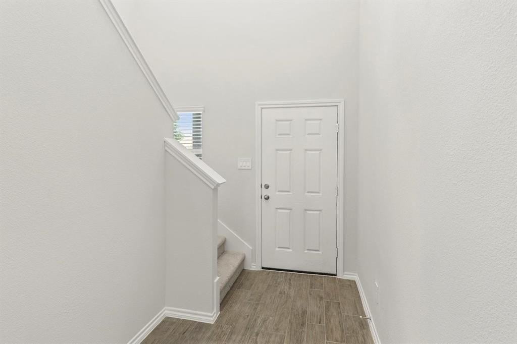 1748 Osage Trl - Photo 3 of 18