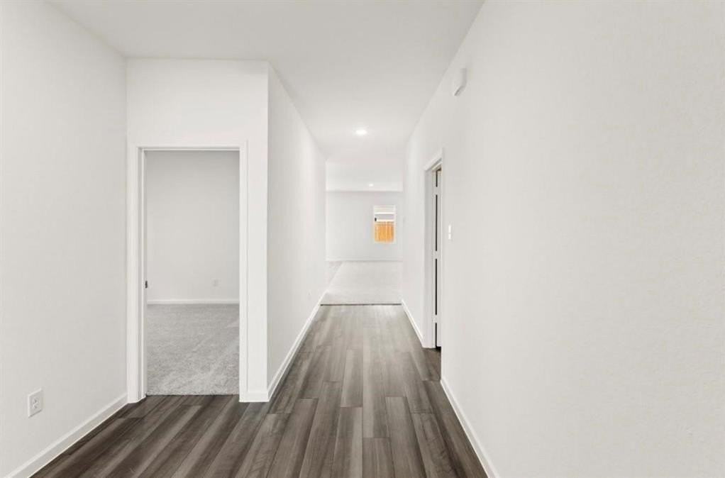 10308 Holycross Ln - Photo 4 of 27