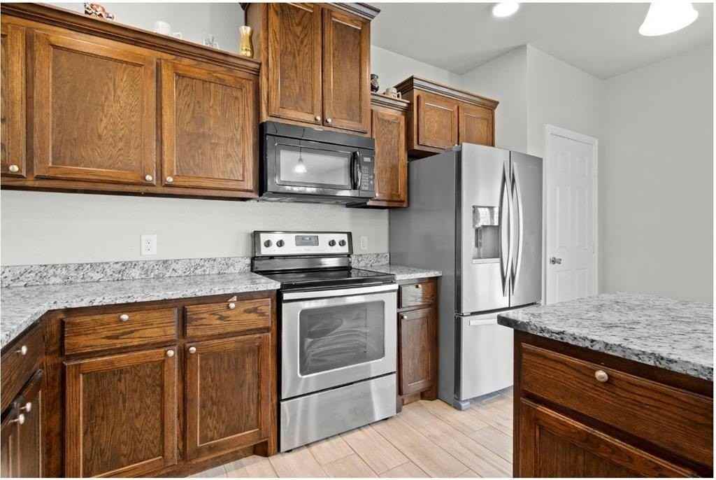 4709 Jefferson St - Photo 5 of 12