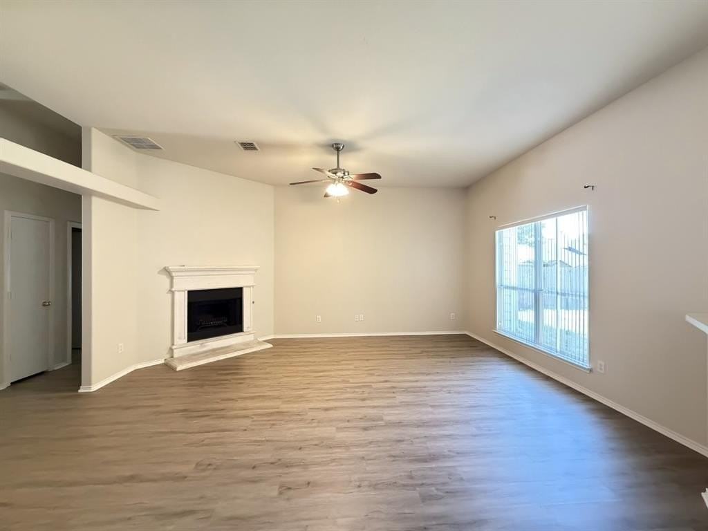 8513 Cactus Flower Dr - Photo 4 of 21