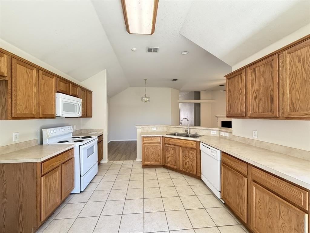 8513 Cactus Flower Dr - Photo 6 of 21