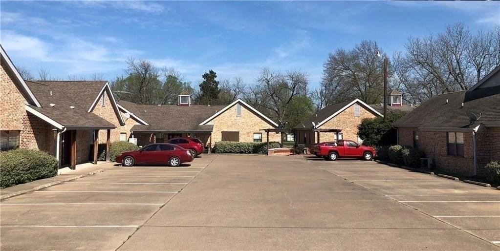 503 N Washington St #A - Photo 3 of 23