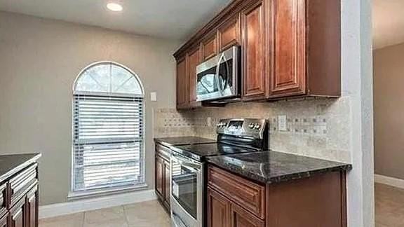 1904 Haymeadow - Photo 2 of 5