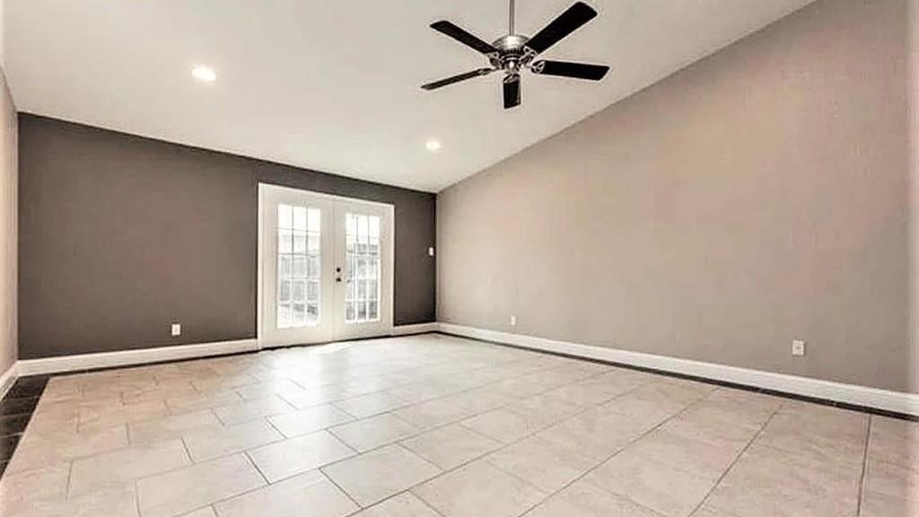 1904 Haymeadow - Photo 4 of 5