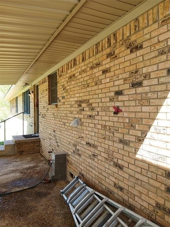 614 County Road 2110 - Photo 5 of 31