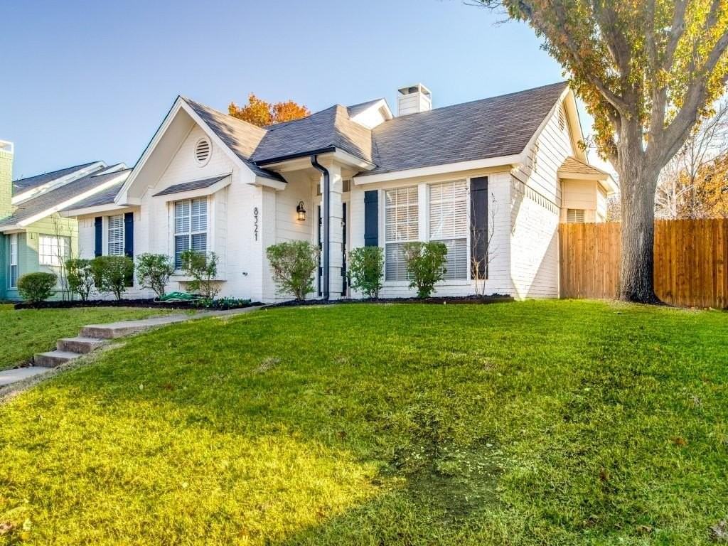 8321 Edgewater Dr - Photo 2 of 28