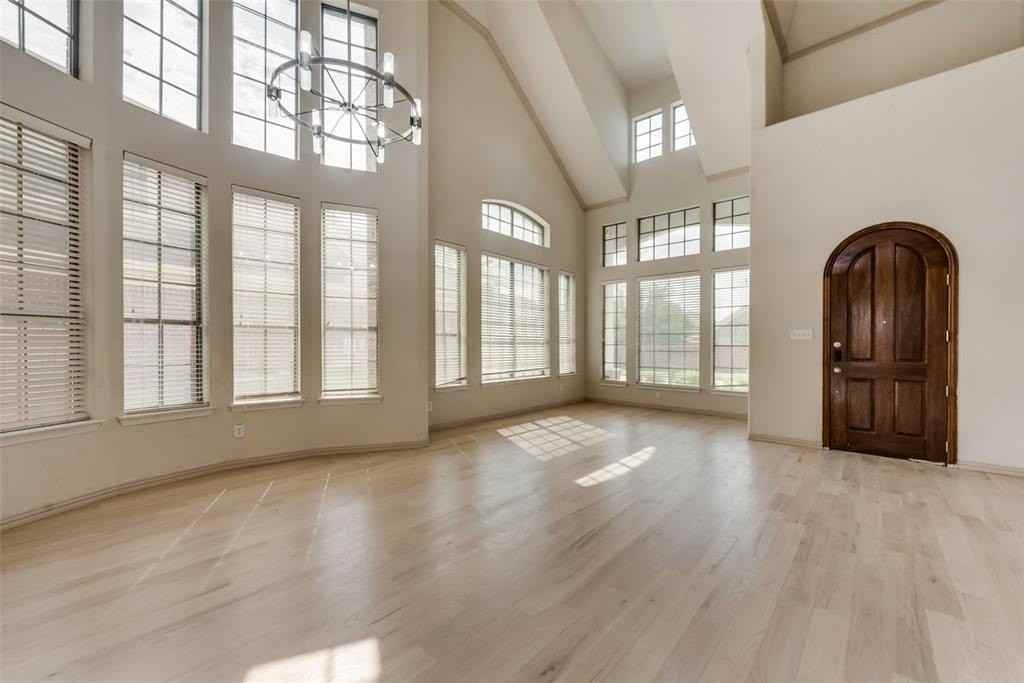 701 Player Ave - Photo 7 of 30