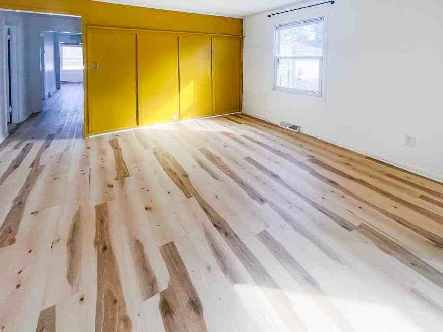 705 State St - Photo 4 of 10