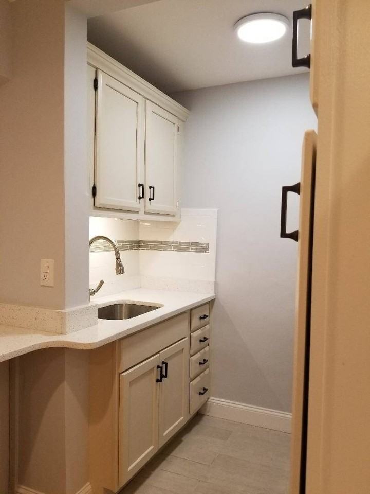 14017 84th Dr #5F - Photo 2 of 7