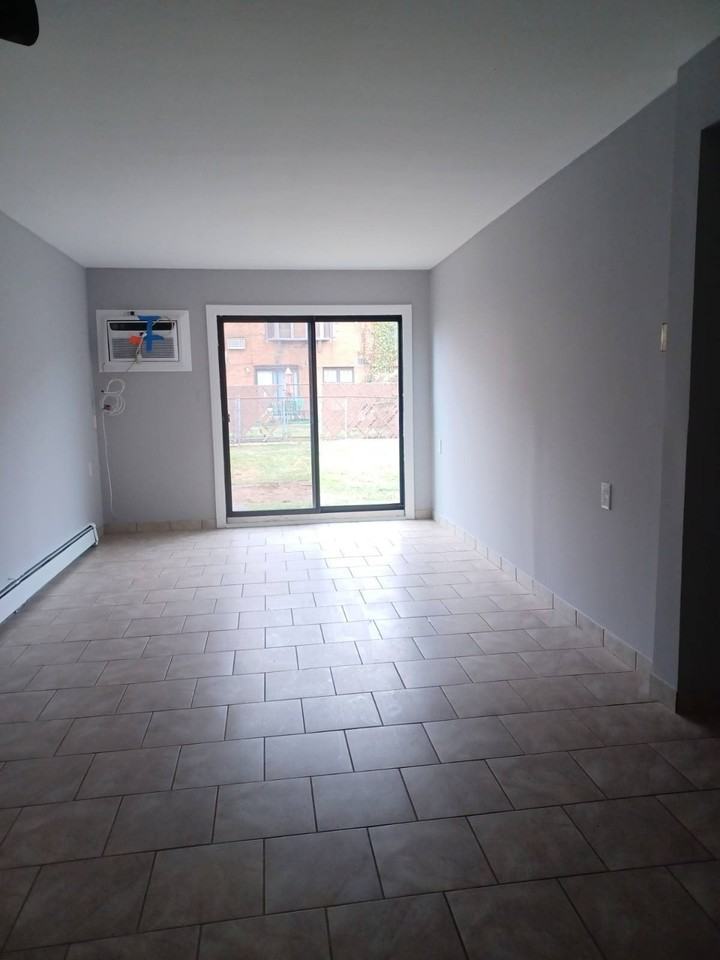 15600 79th St - Photo 3 of 7