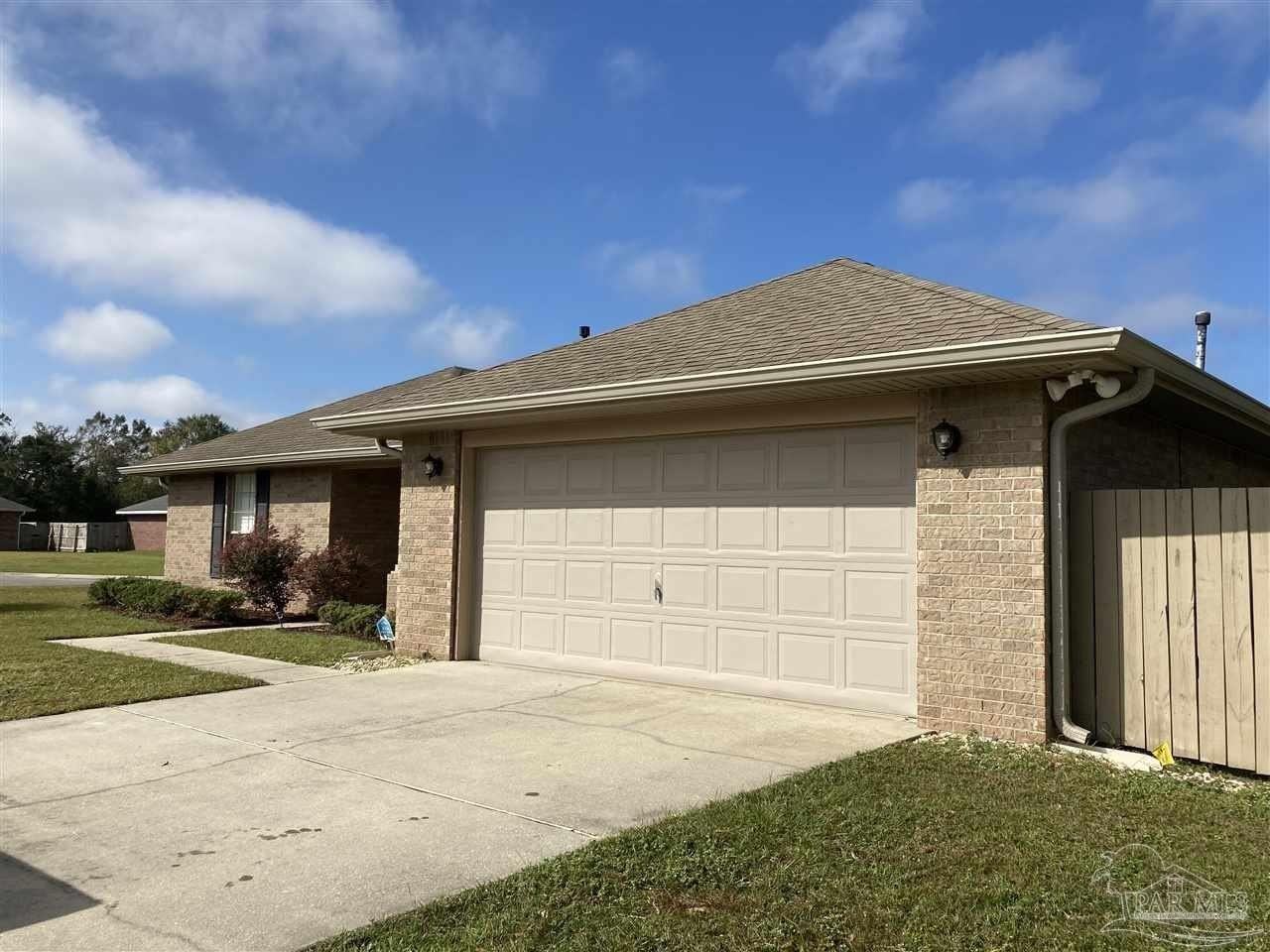 8770 Kennedy Dr - Photo 5 of 47