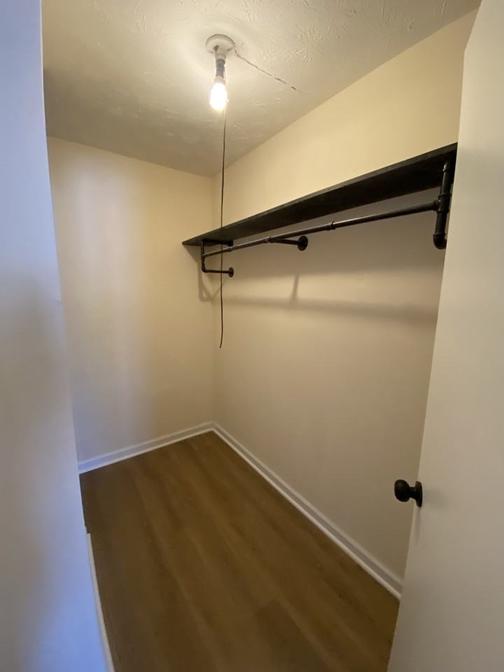 6143 Trestlewood Dr #2 - Photo 7 of 11