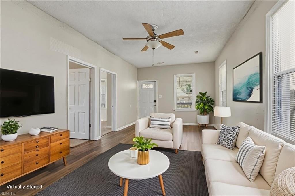 720 Forbes St - Photo 2 of 29