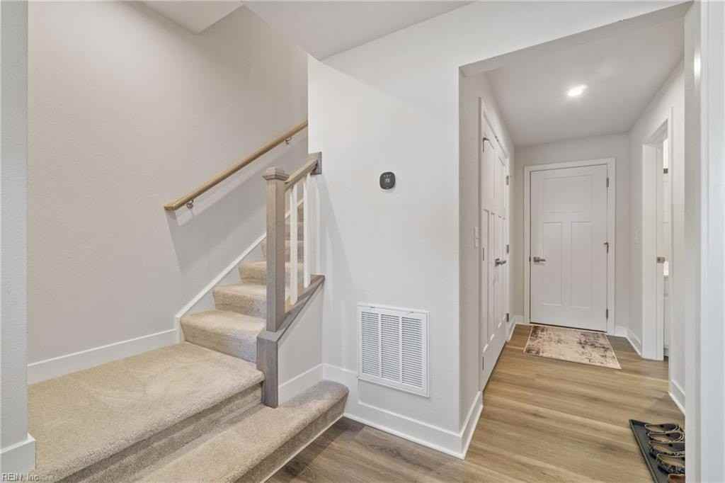 2694 Azalea Garden Rd #A - Photo 7 of 32