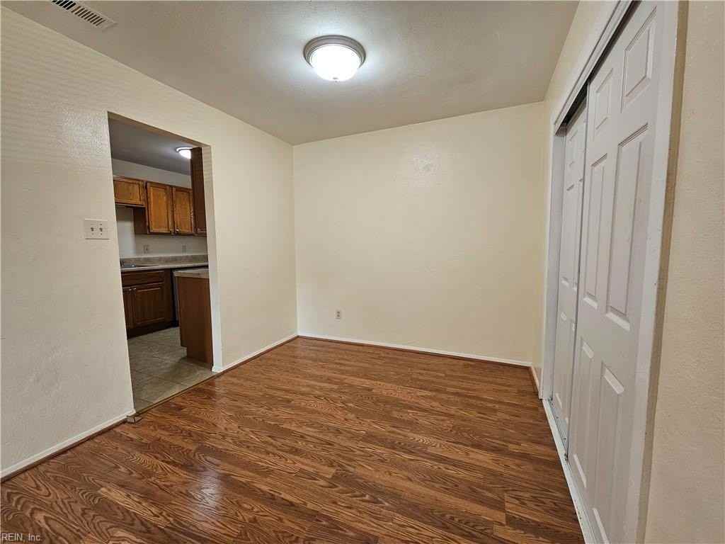 3512 Wayne St - Photo 5 of 19