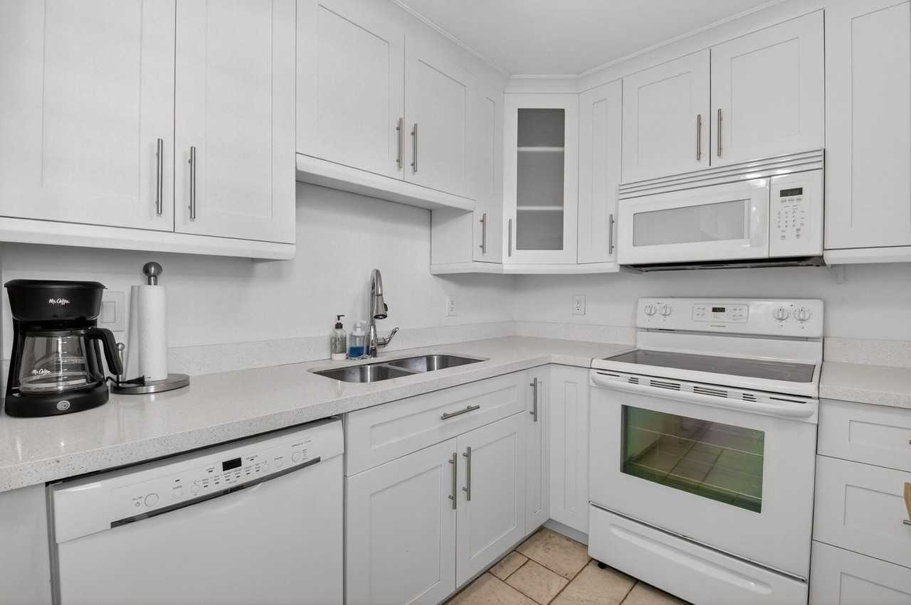 3575 S Ocean Blvd #205