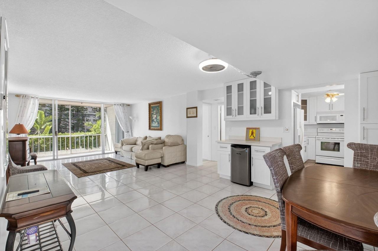 3575 S Ocean Blvd #205 - Photo 5 of 33