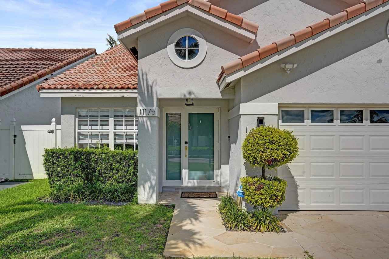 11175 Jasmine Hill Cir - Photo 2 of 50