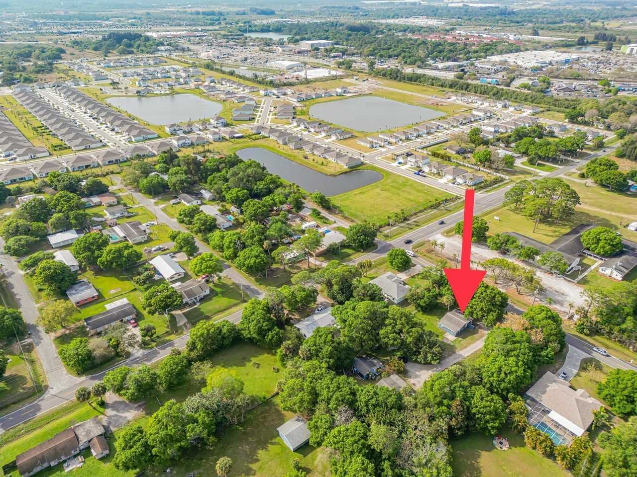 4851 Kirby Loop Rd Apt A - Photo 4 of 24