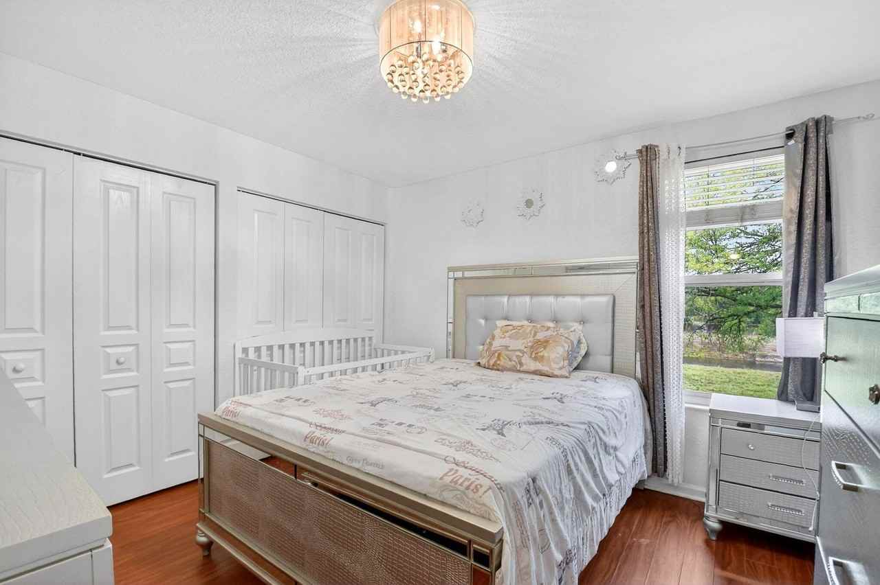 5029 Starblaze Dr - Photo 7 of 8