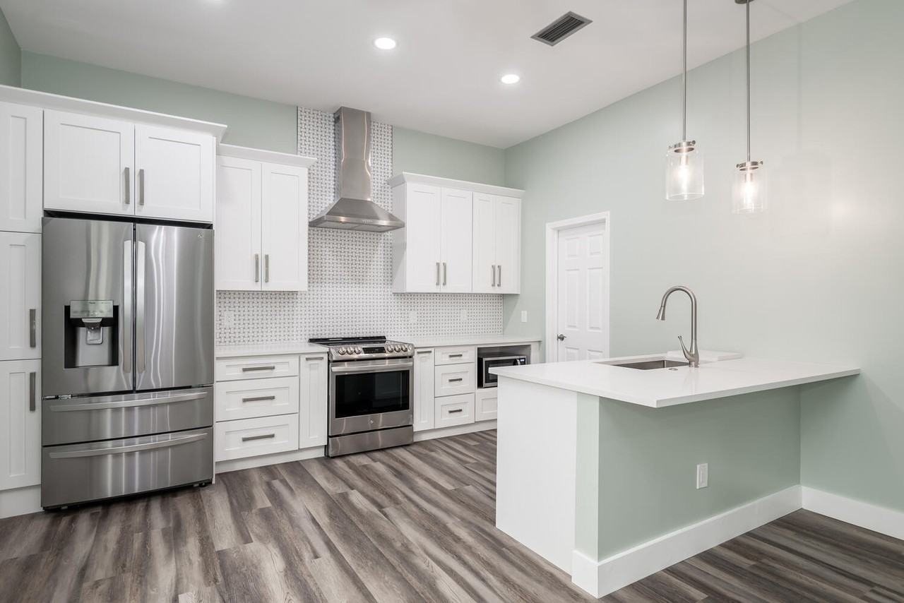 7481 Campo Florido - Photo 2 of 8