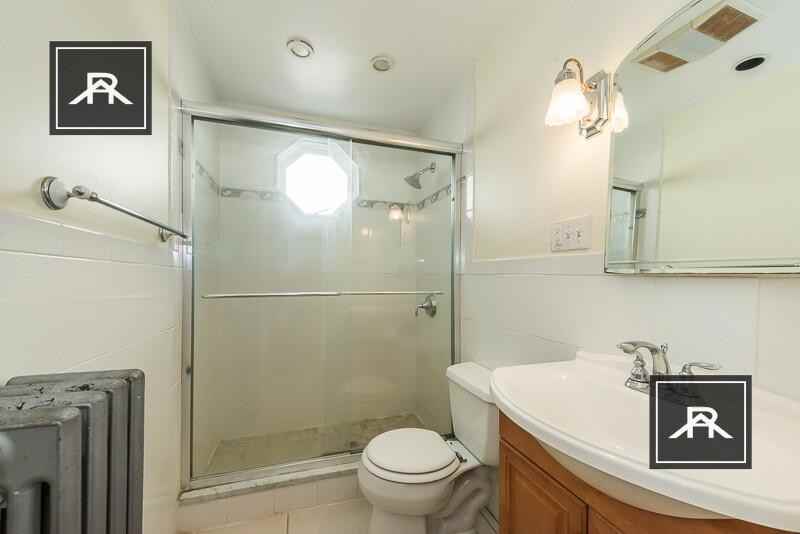 46 Hobson St - Photo 5 of 10