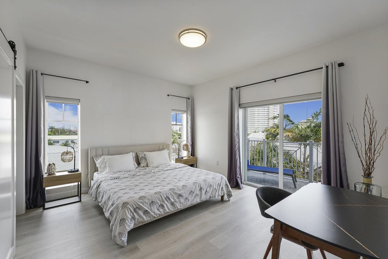 1931 Ne 2nd St Apt 301 - Photo 7 of 22