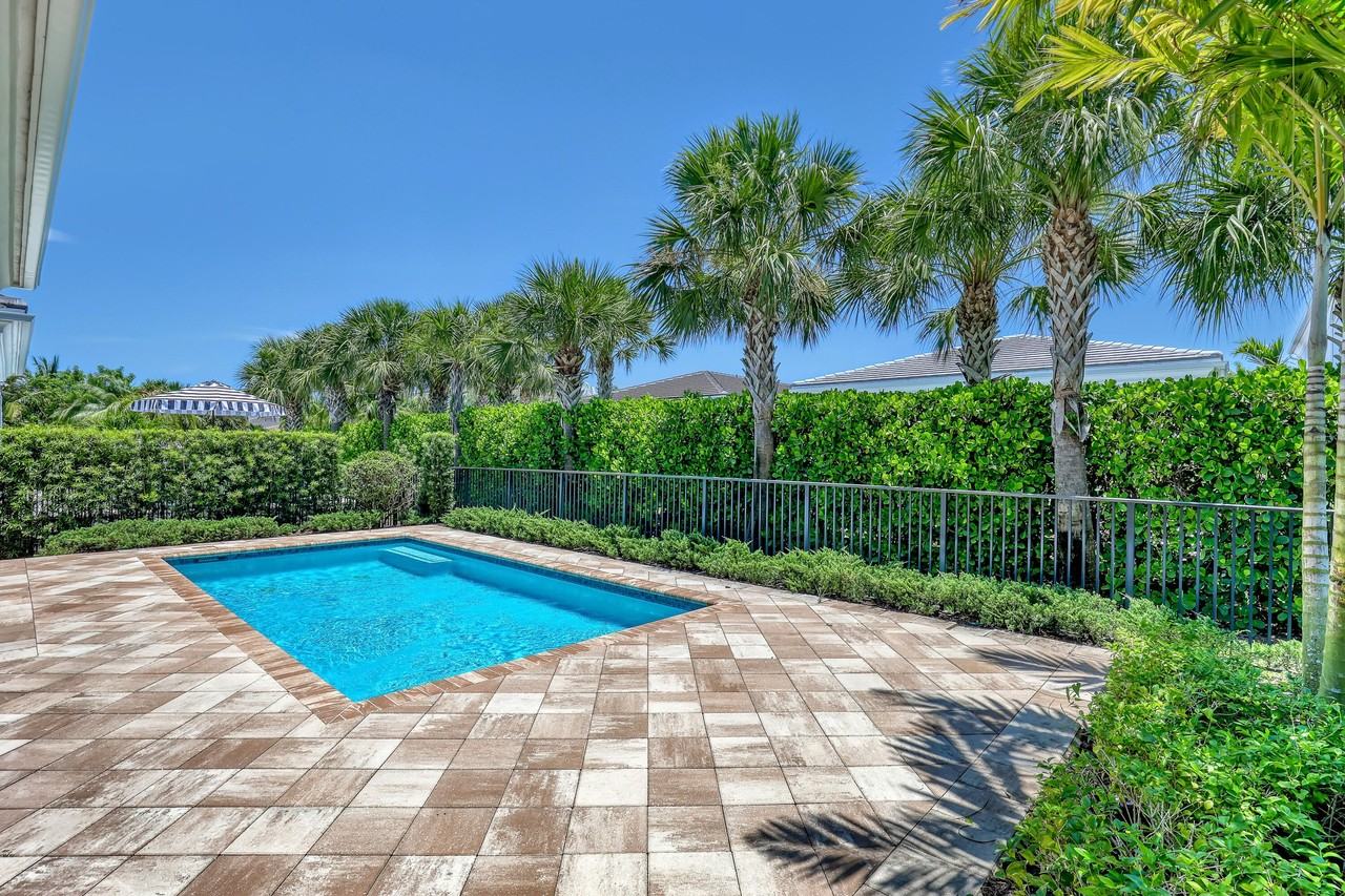 13501 Artisan Cir - Photo 3 of 14