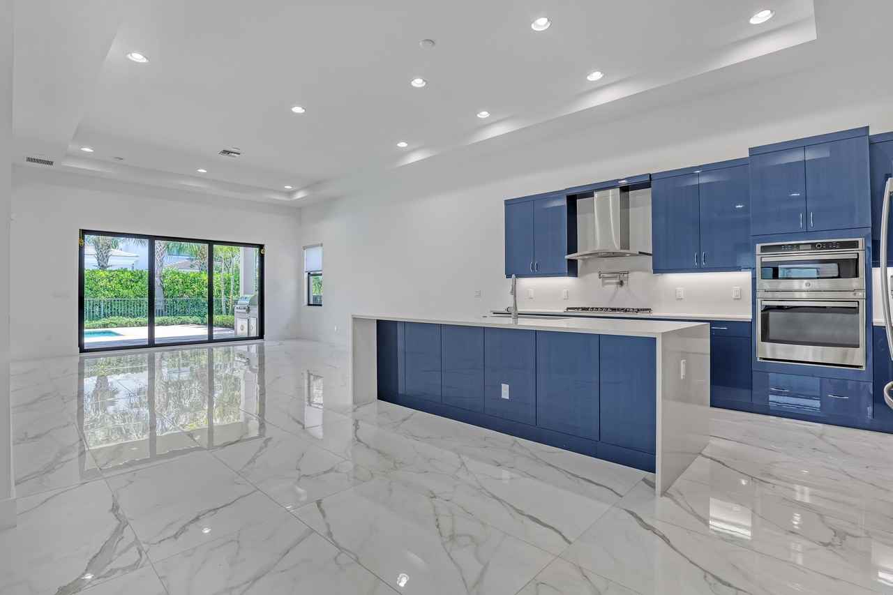 13501 Artisan Cir - Photo 5 of 14