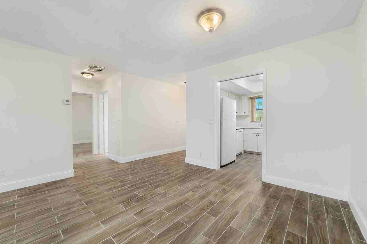 2567 Dudley Dr W #F - Photo 6 of 42