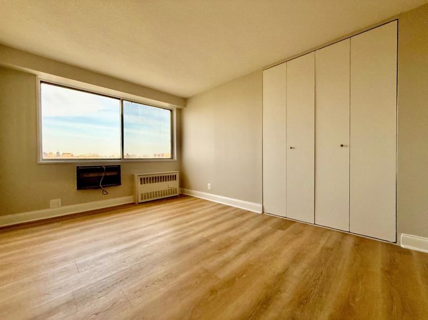 40 E Sidney Ave - Photo 3 of 10