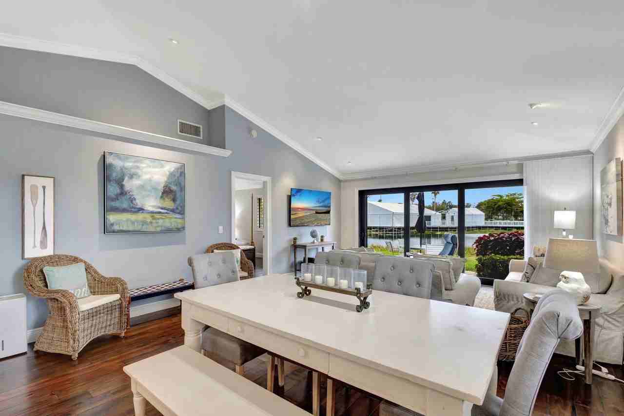 515 Club Dr - Photo 5 of 18