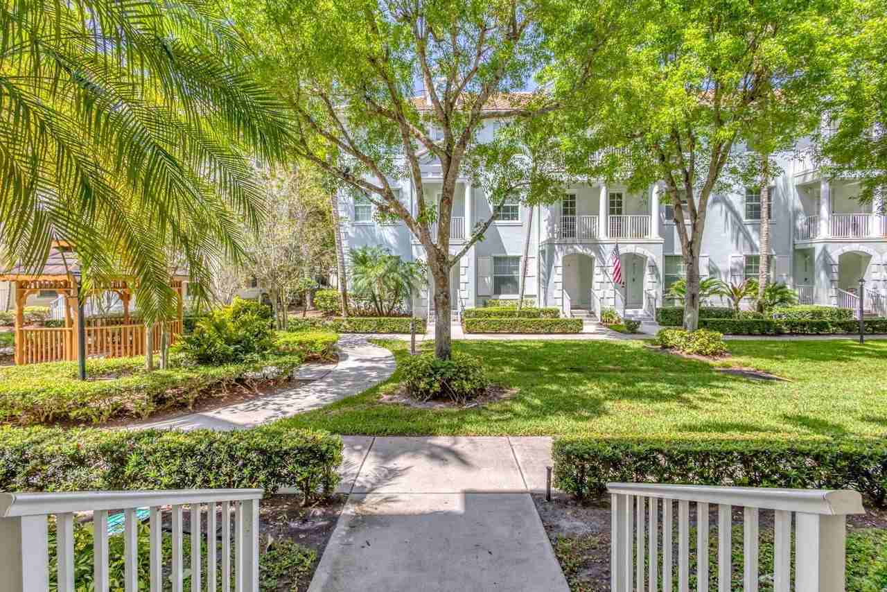 4320 Blowing Point Pl - Photo 3 of 29