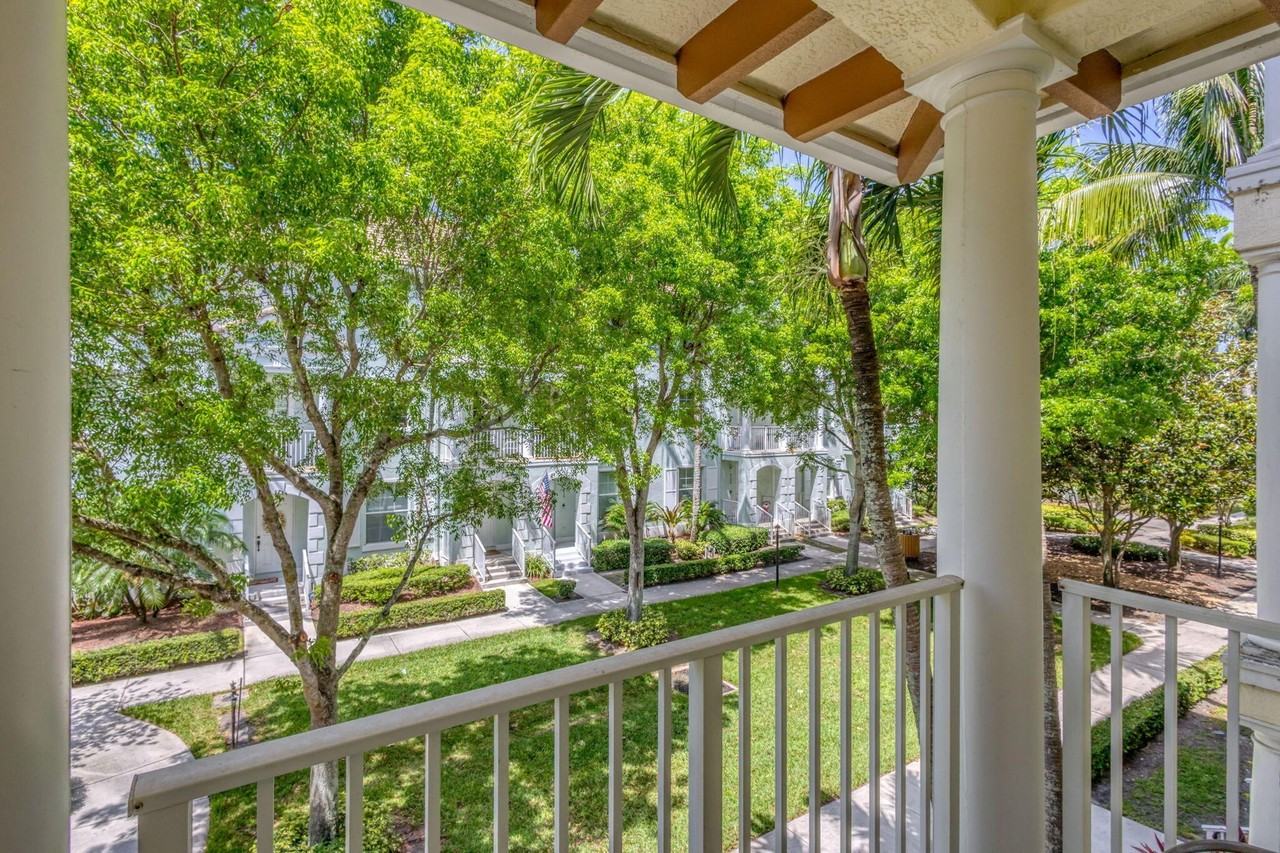 4320 Blowing Point Pl - Photo 5 of 29