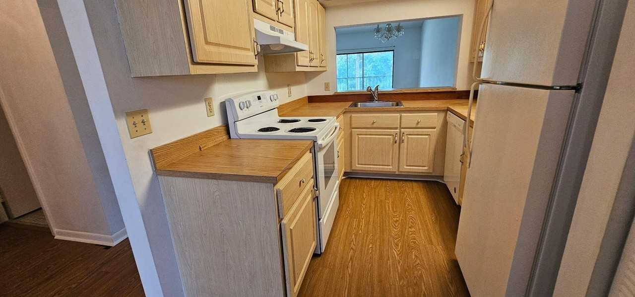 7879 Willow Spring Dr Apt 923 - Photo 4 of 20