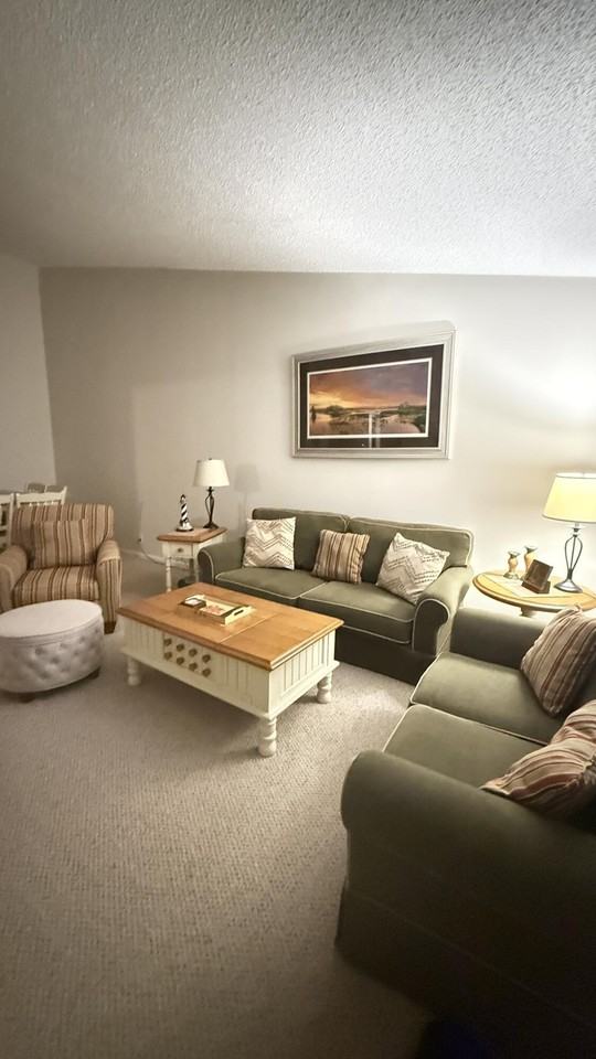 6327 Chasewood Dr #G - Photo 5 of 40