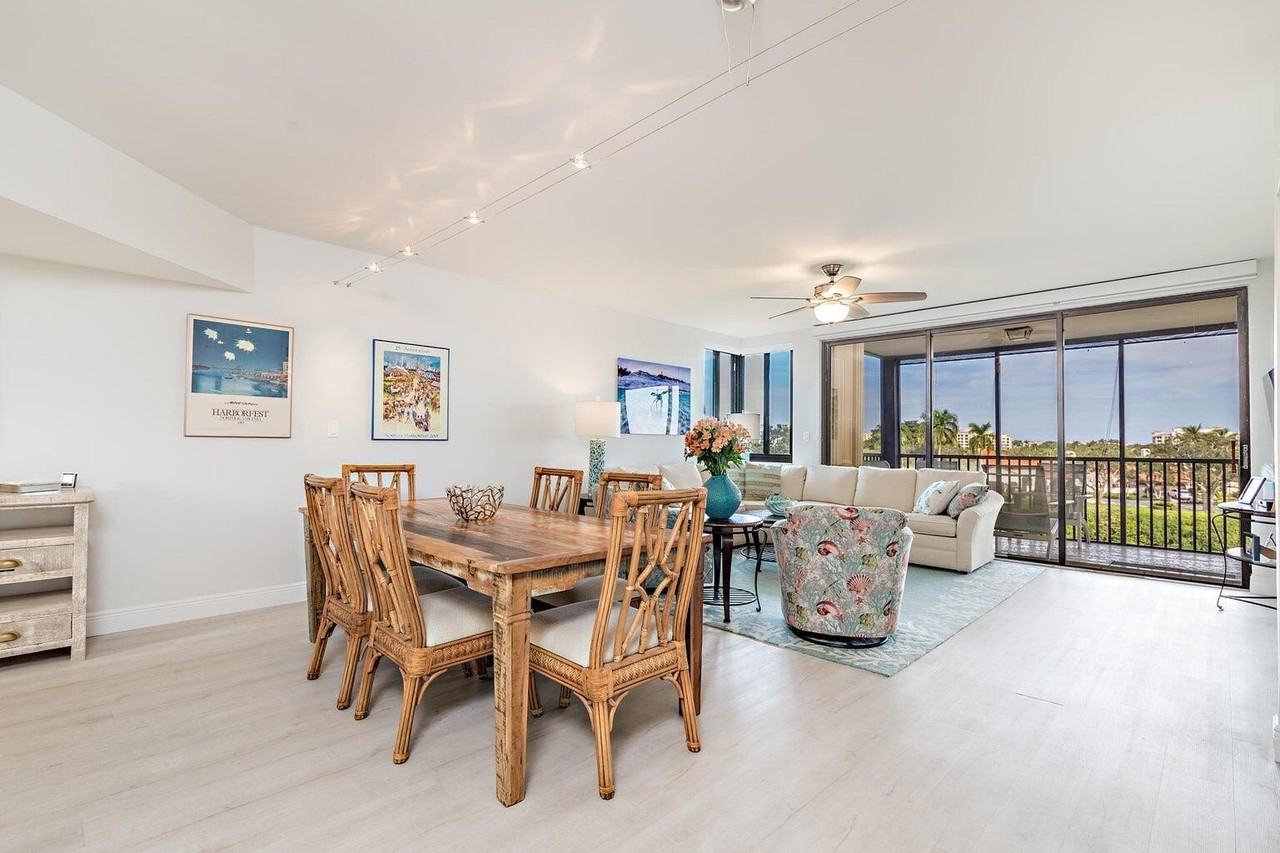 16940 Bay St Apt N406 - Photo 3 of 20