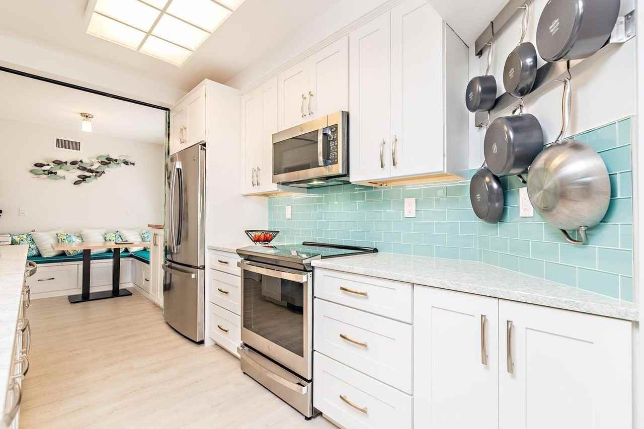 16940 Bay St Apt N406 - Photo 7 of 20