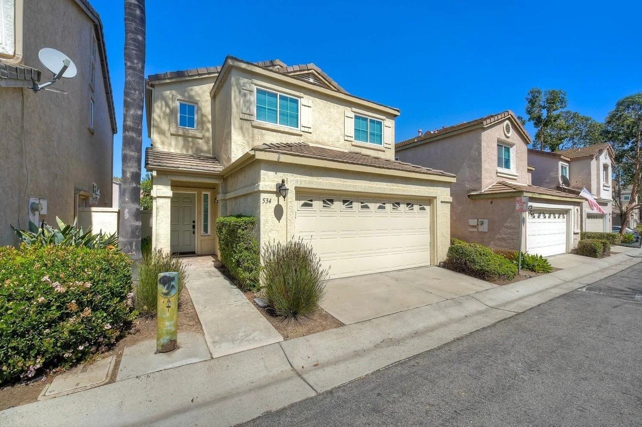 534 Whitesage Rd - Photo 3 of 36