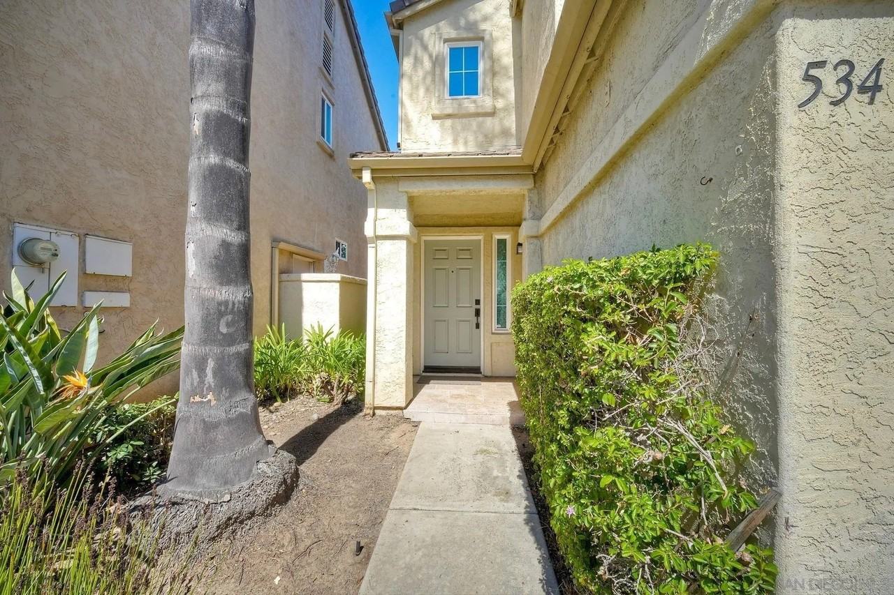 534 Whitesage Rd - Photo 4 of 36