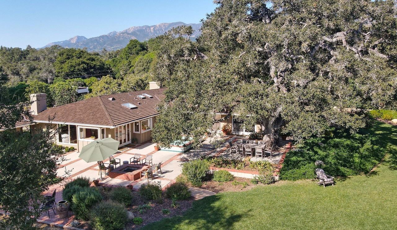 1694 San Leandro Ln - Photo 2 of 44