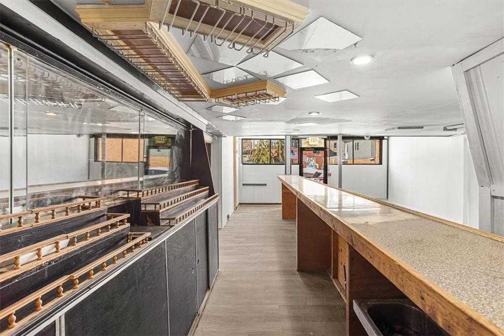 57 N Main St - Photo 4 of 23