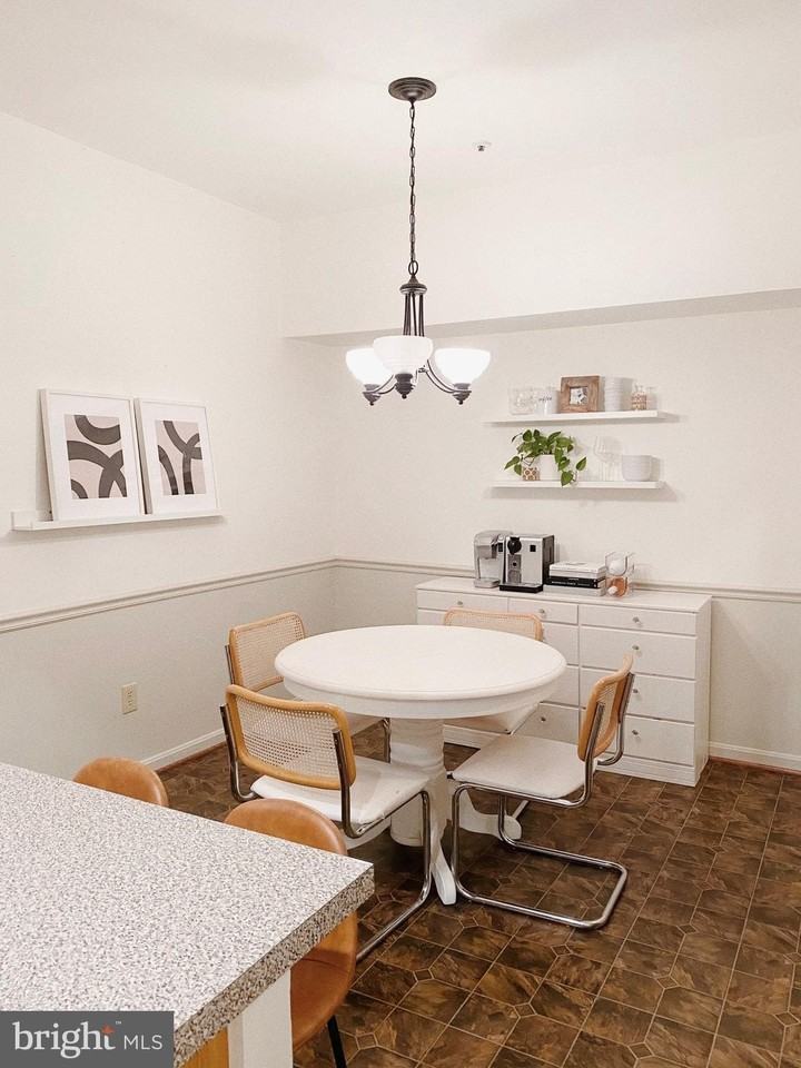 2709 Summerview Way Unit 8102 - Photo 3 of 22