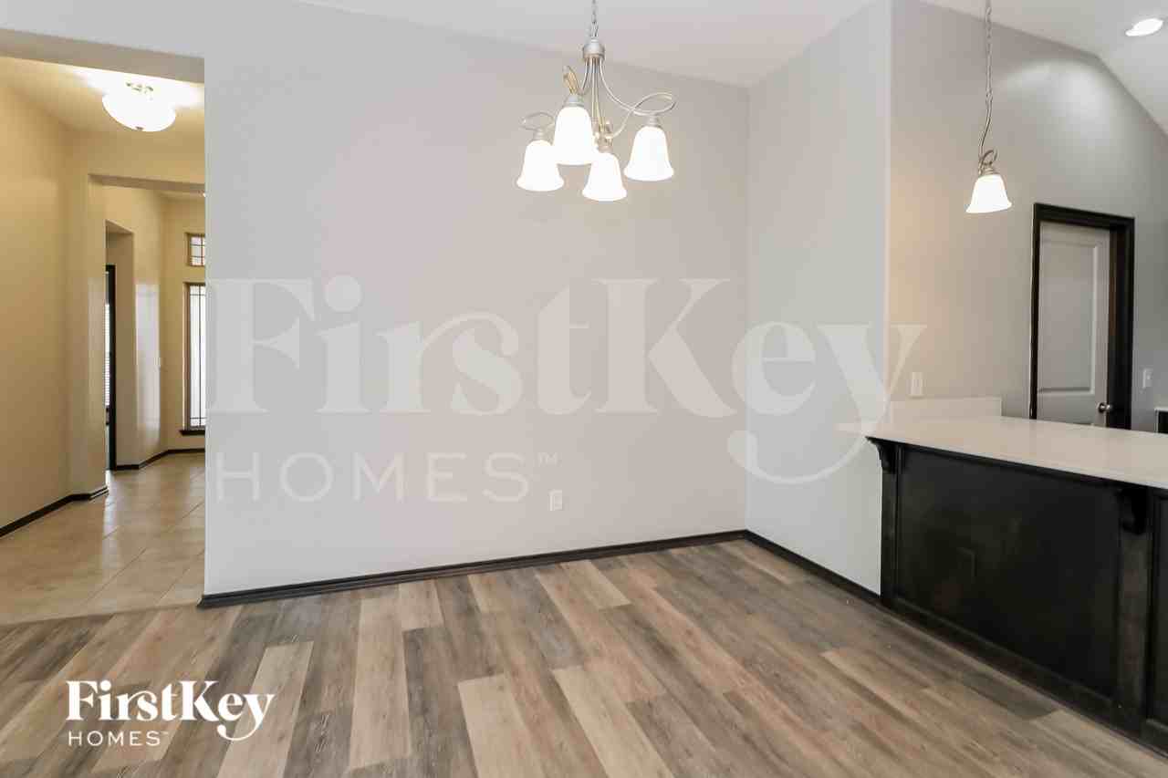 3508 Slate River Dr - Photo 3 of 15